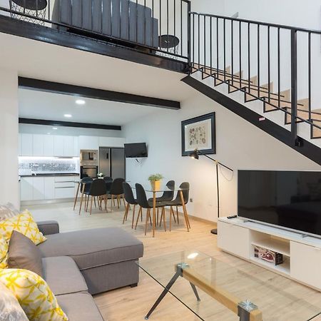 Duplex Cienfuegos II & Old Town By Ele Apartments Malaga Bagian luar foto