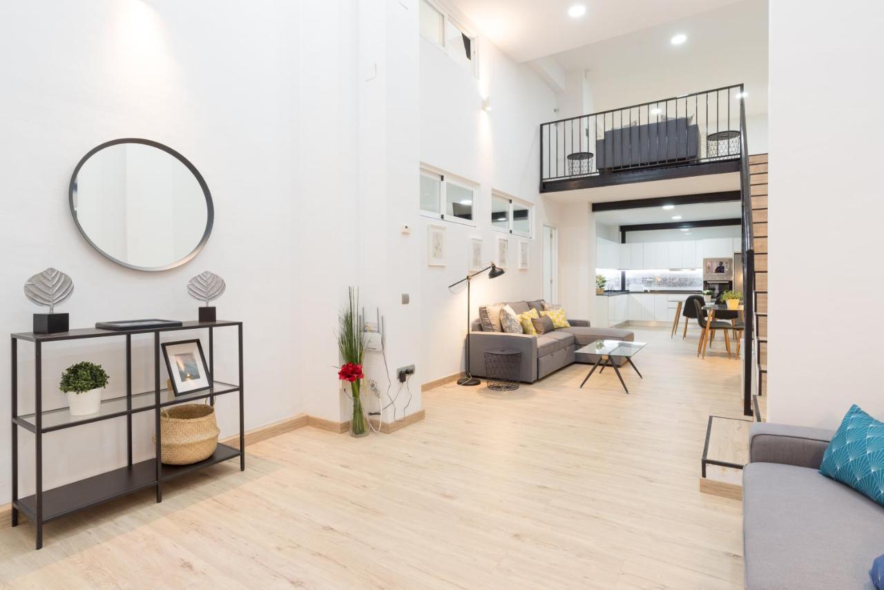 Duplex Cienfuegos II & Old Town By Ele Apartments Malaga Bagian luar foto