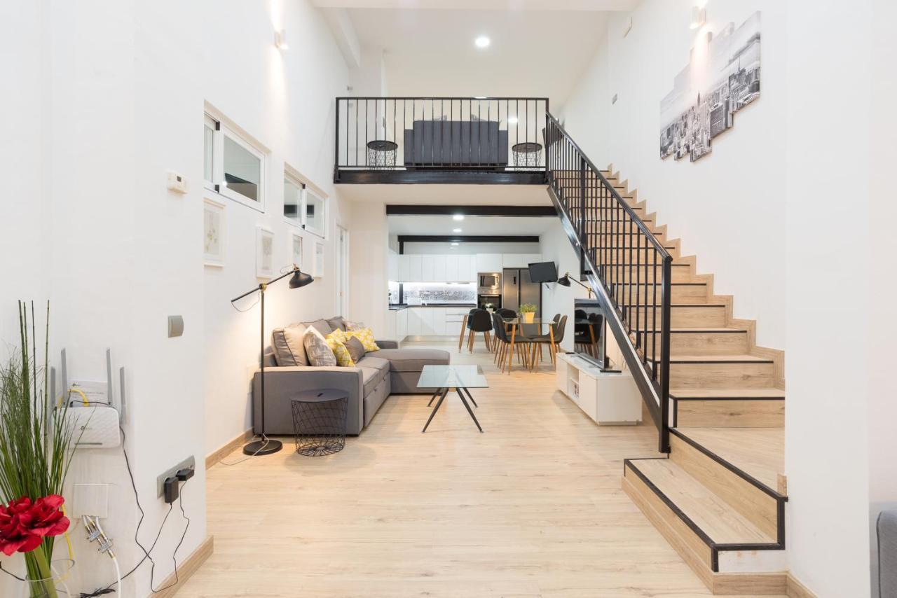 Duplex Cienfuegos II & Old Town By Ele Apartments Malaga Bagian luar foto
