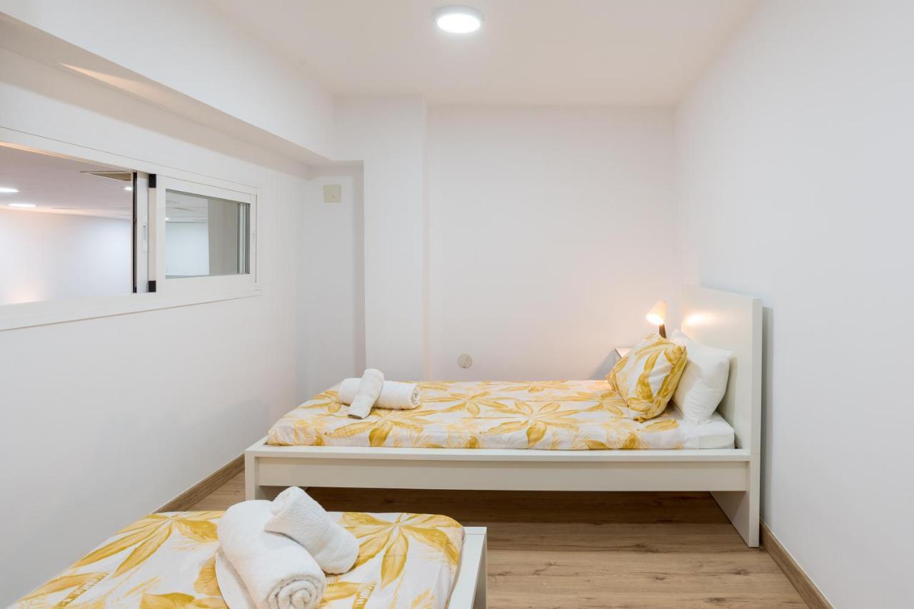 Duplex Cienfuegos II & Old Town By Ele Apartments Malaga Bagian luar foto